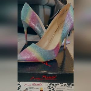 Anne Michelle heels